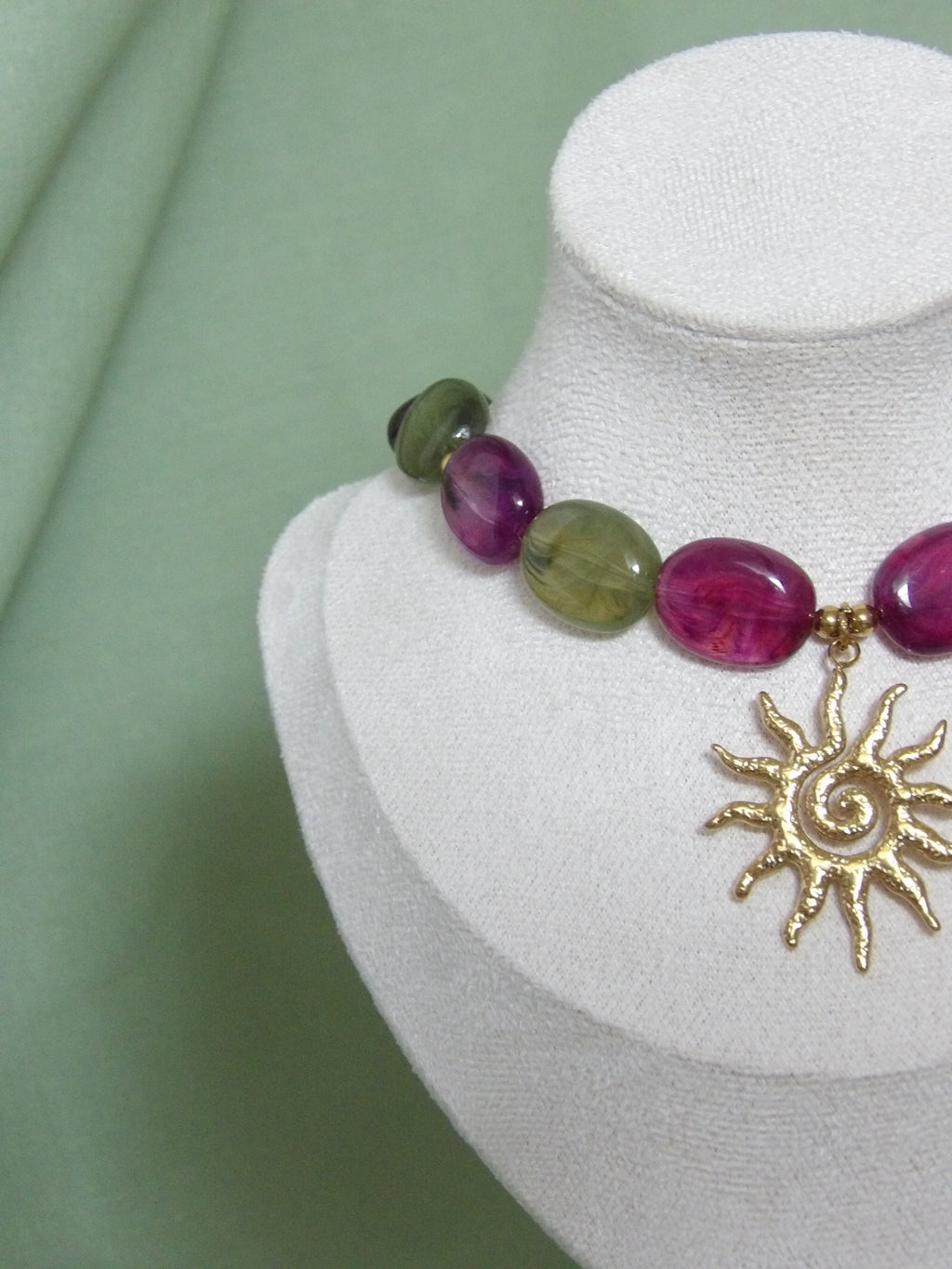 Collier "Acrylique"